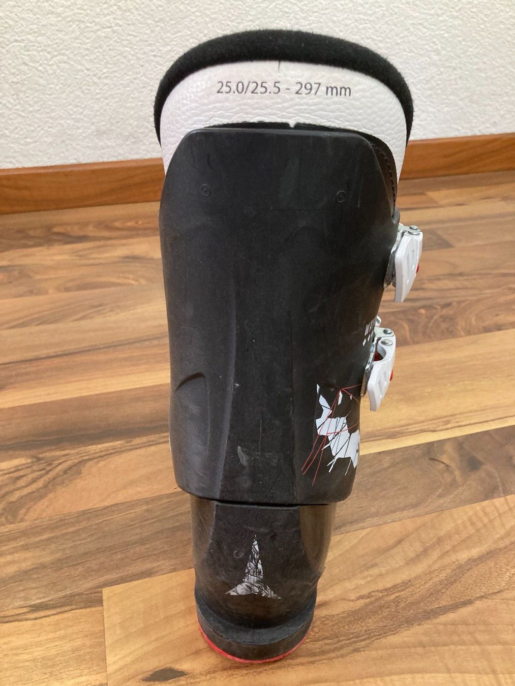 Atomic Scarpe da uomo: Skischuhe Atomic Waymaker JR 4 25.0/25.5 schwarz – Usato da Schötz venduto da Jekyll666 2