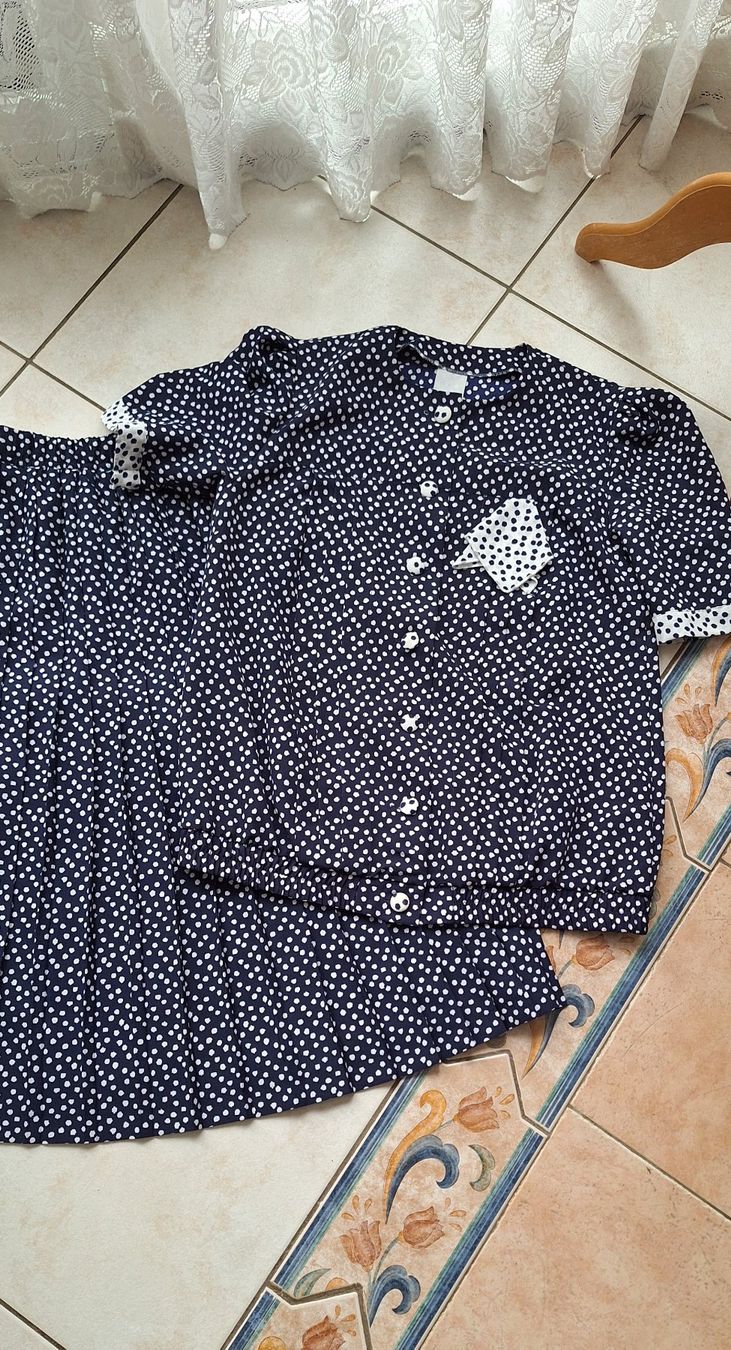 Completi & Tailleur: Ensemble Vintage 42 – Usato da St-Triphon venduto da Jldr0 3