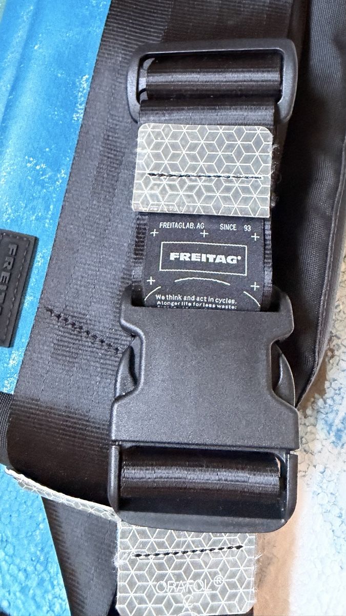 Freitag Taschen: Freitag - Dixon Crossbody Small - Neu – Neu und originalverpackt aus Bern von VintageRuth 7