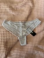 String Dentelle Bleu Ciel Neuf avec Étiquette, Taille 34