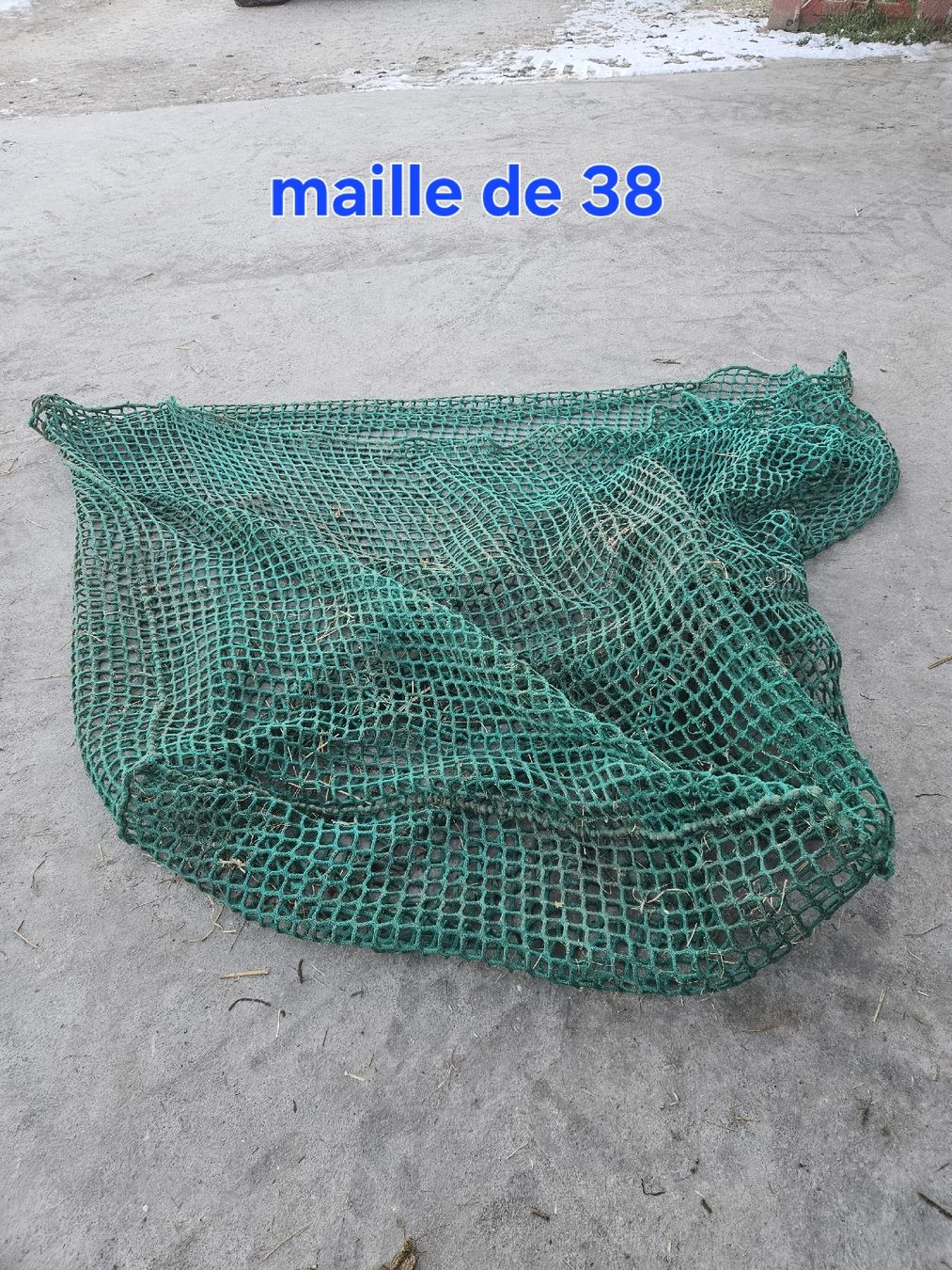 Yankee Filet à Feuilles Pour Piscine Ronde - Maille 0,4 Cm | Bâche De Protection Piscine Hors Sol | Empêche Feuilles & Débris | Filet Durable Anti-Colmatage (500-550 Cm (610cm