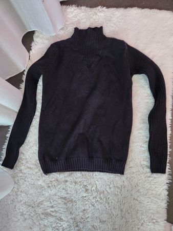 Schwarzer Damen Rollkragenpullover Grösse S, guter Zustand