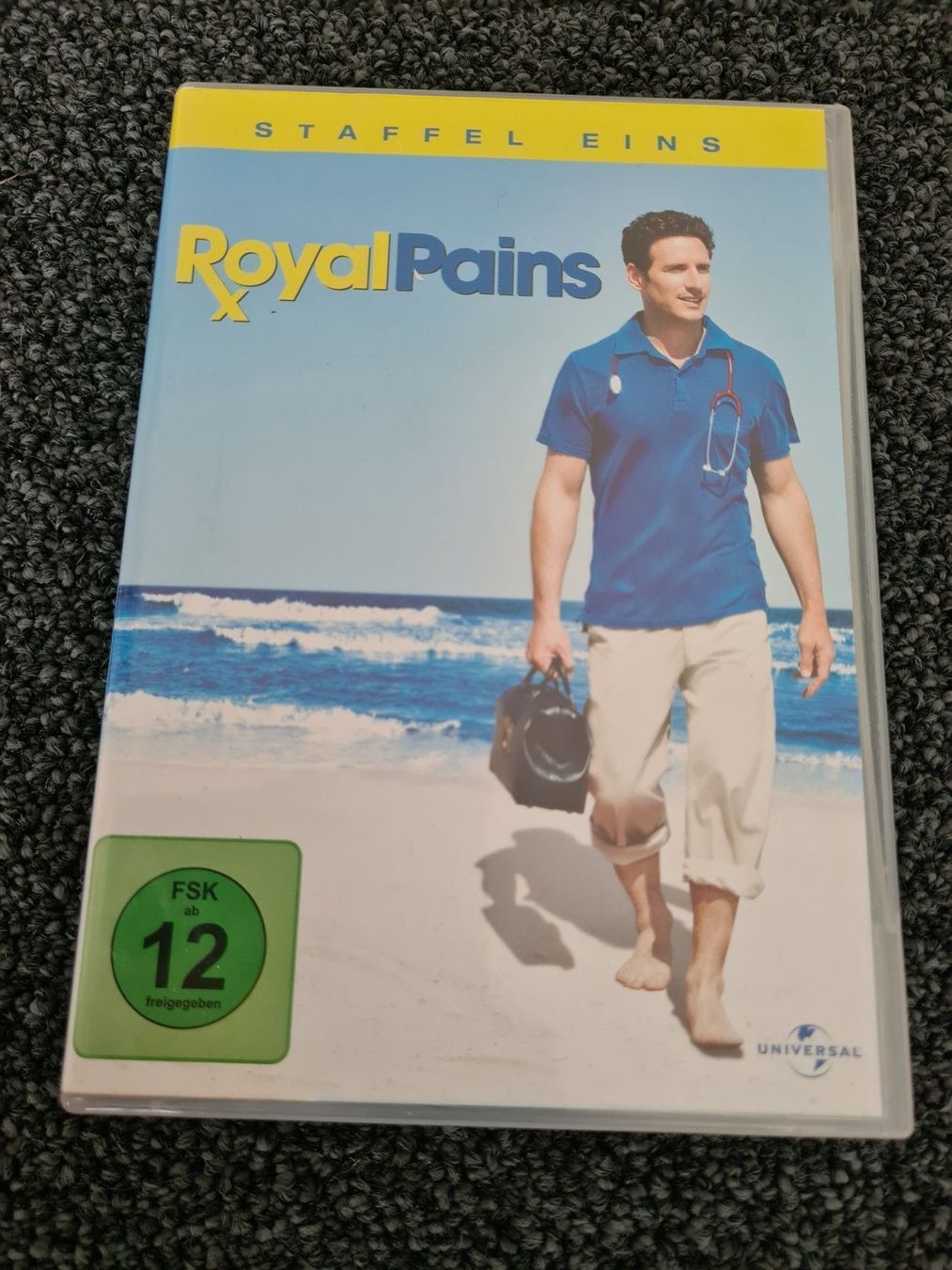 Alle DVDs: ROYAL PAINS STAFFEL 1 – Gebraucht aus Ruswil von jan_bxl5
