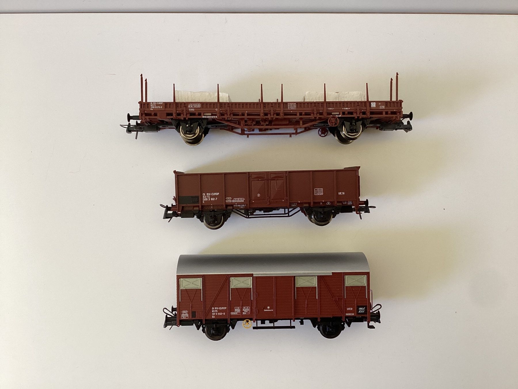 Roco Modellini di ferrovie: Roco Fleischmann Güterwagen FS 1:87 H0 – Usato da Effretikon venduto da simtek_de