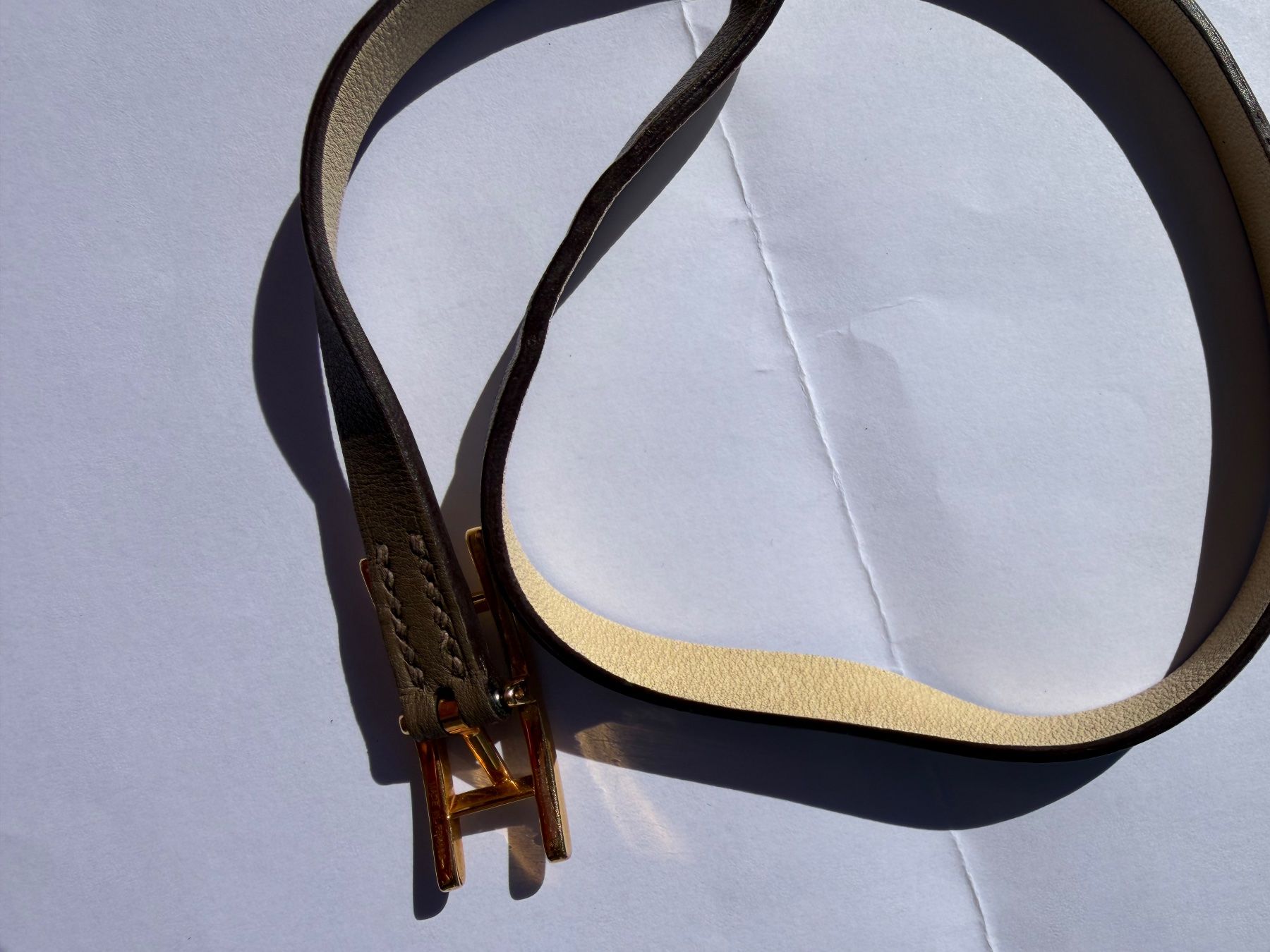 Bracciali & Braccialetti: Hérmes Lederarmband, Behapi Double - taupe/nata – Usato da Zürich venduto da Raetselbiene 4