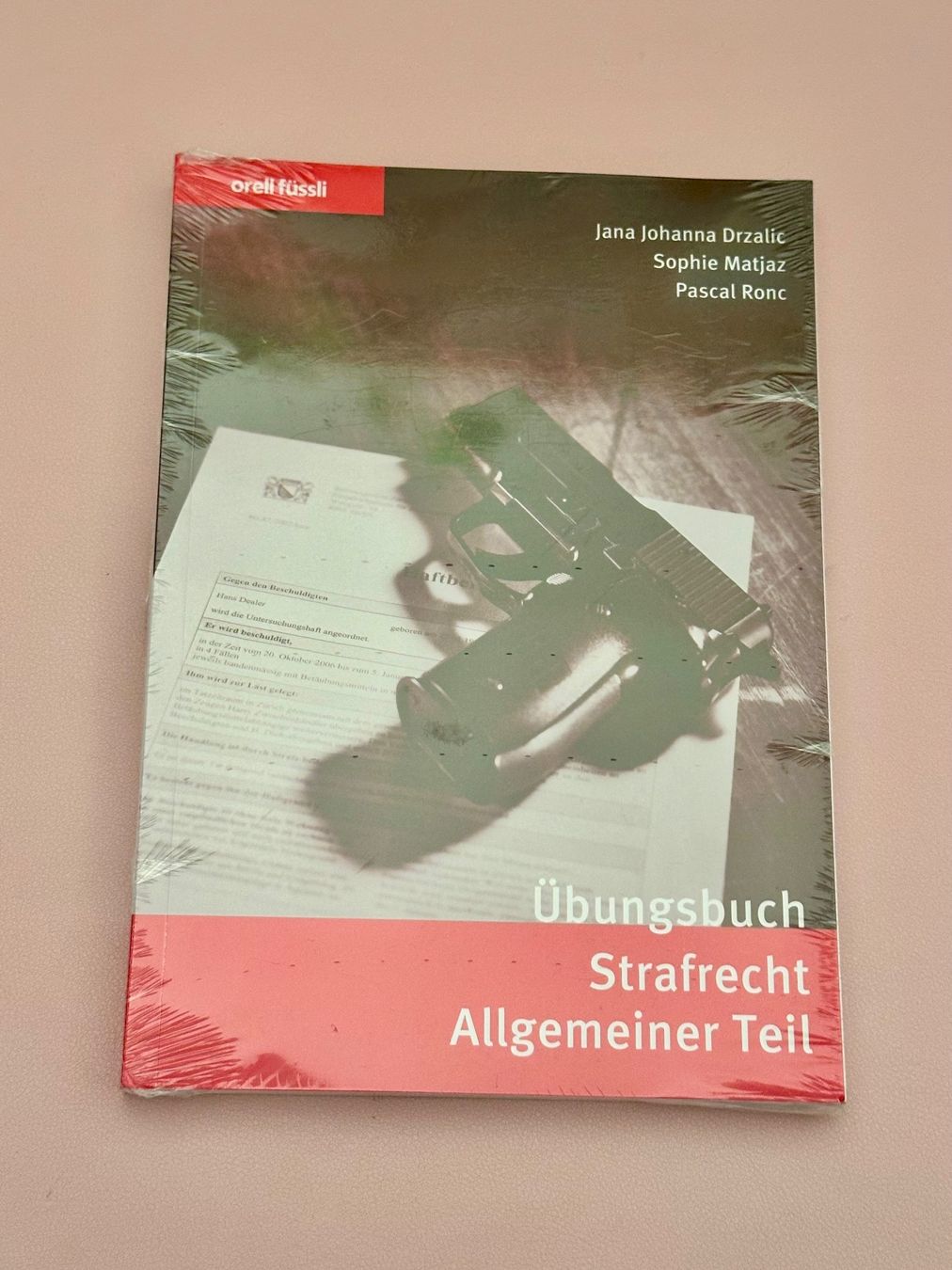Libri: Übungsbuch Strafrecht Allgemeiner Teil neu – Nuovo e nell'imballaggio originale da Effretikon venduto da zy1043