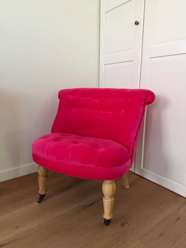 Maisons du monde Sessel: Fauteuil crapaud velour rose fuchsia – Gebraucht aus Chêne-Bougeries von Kateryna_kho