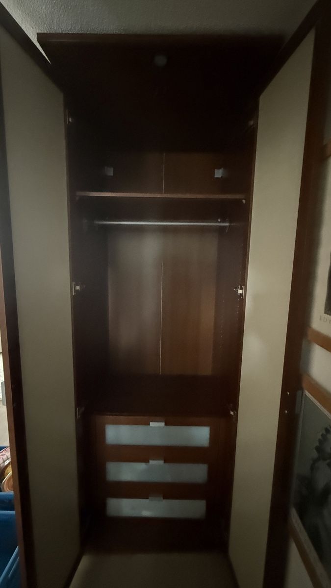 Ikea Armadi: Ikea Kleiderschrank – Usato da Luzern venduto da boelzebub 2