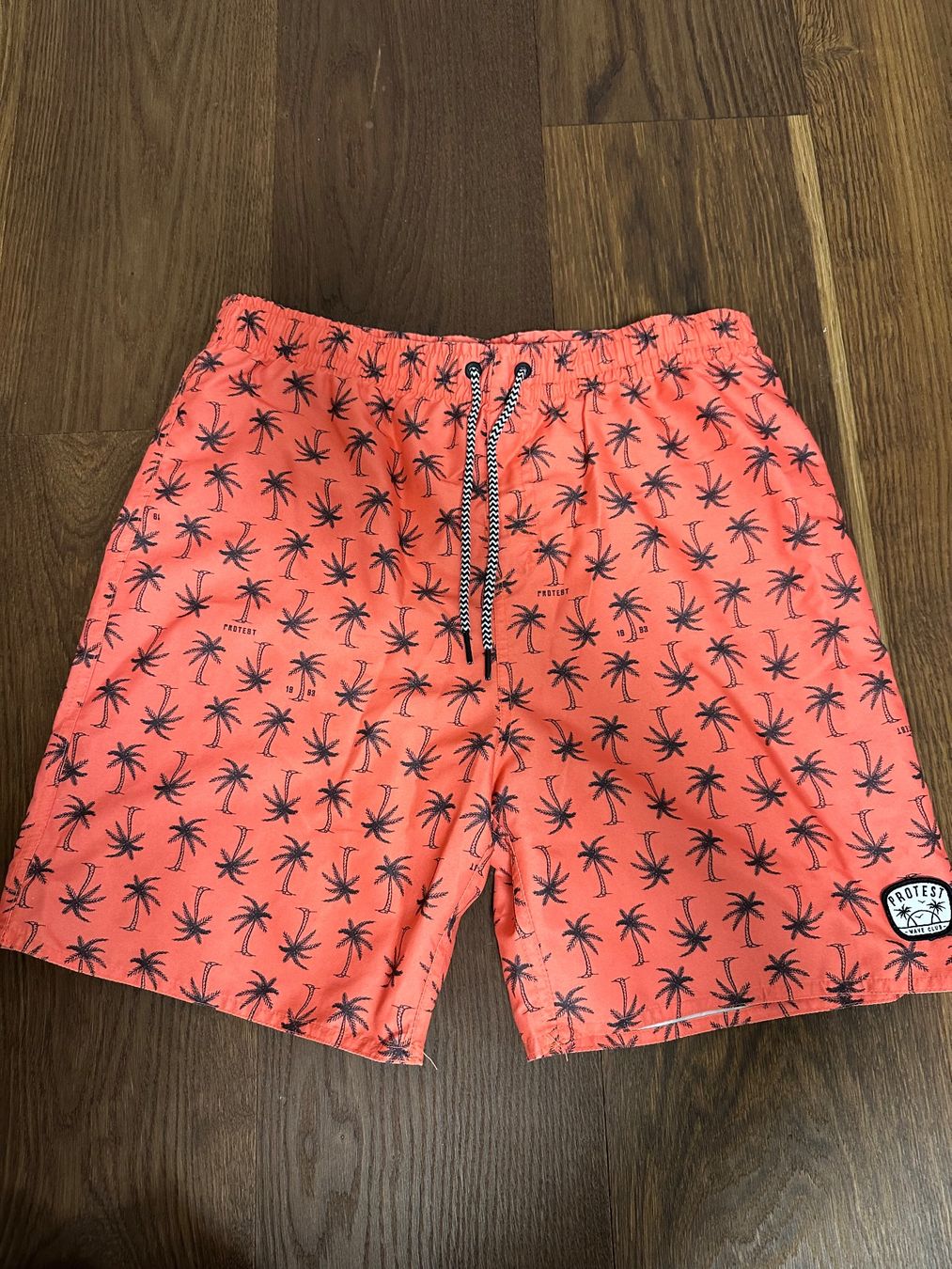 Pantalons: Badehose Grösse 176 – D'occasion à Brunnen par annitime