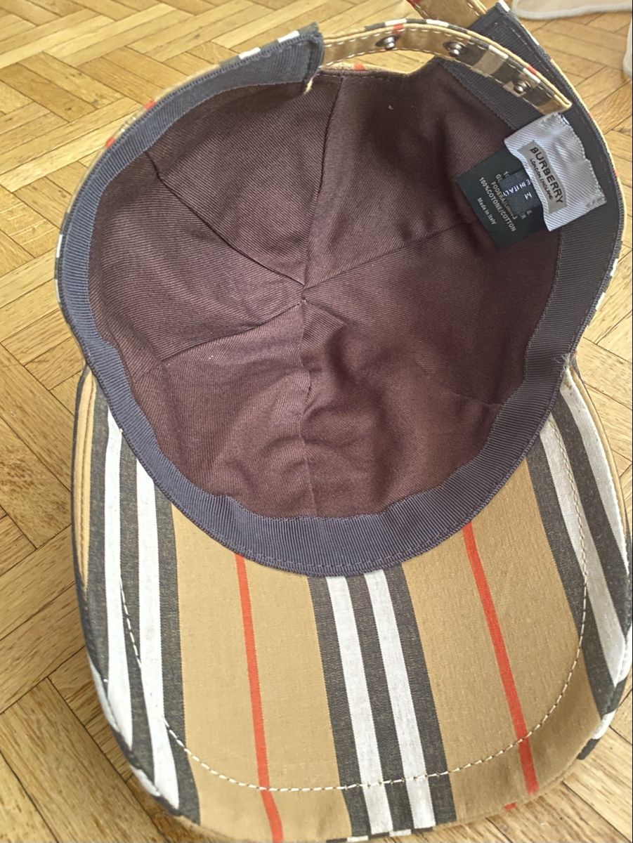 Hüte, Mützen & Caps: Burberry hat unisex – Neu (gemäss Beschreibung) aus St-Sulpice VD von dan_lzz7 3