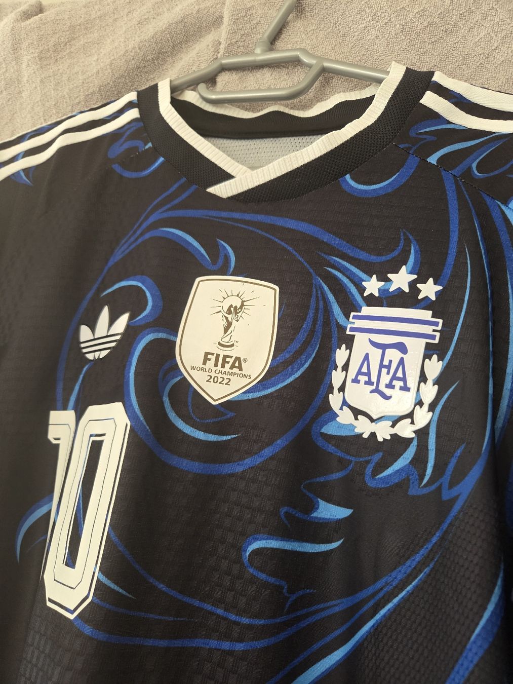 Canottiere & Pantaloni: Messi Trikot Grösse L – Nuovo (secondo la descrizione) da Wila venduto da alee.o3 1