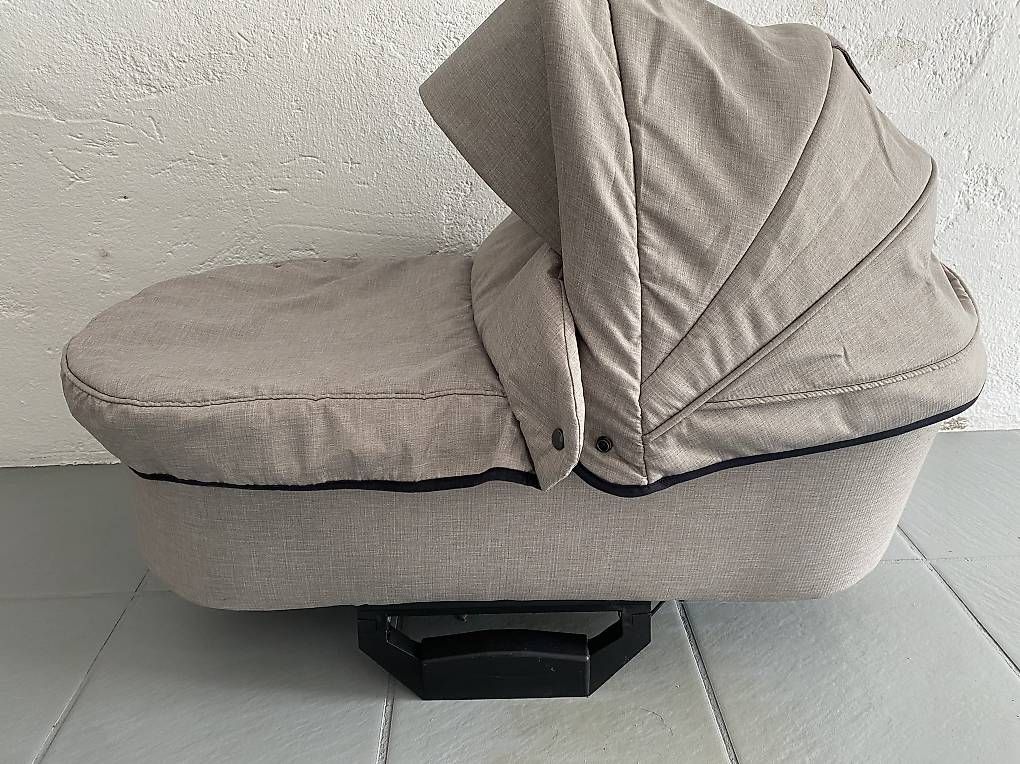 Hauck Kinderwagen: Hauck SKATER GTS mit Wanne – Gebraucht aus Beinwil am See von Muffin-Queen7 2