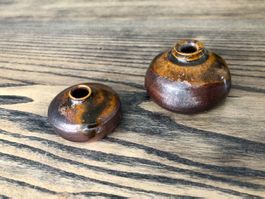 2 kleine Keramik Vasen handgemacht