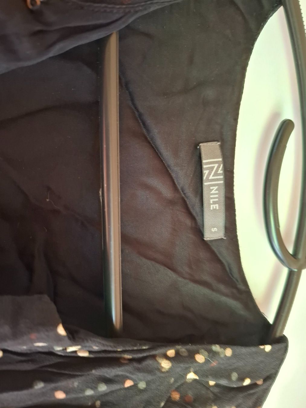 Nile Lotti di vestiti: Nile Jacke und kurzärmlige Bluse – Usato da Filet venduto da cla_9kqr 4