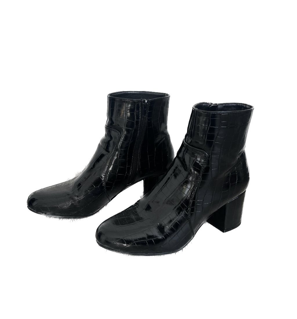 Chaussures femmes: schwarze Stiefeletten – Neuf (Voir description) à Kriens par leoniemejann 2