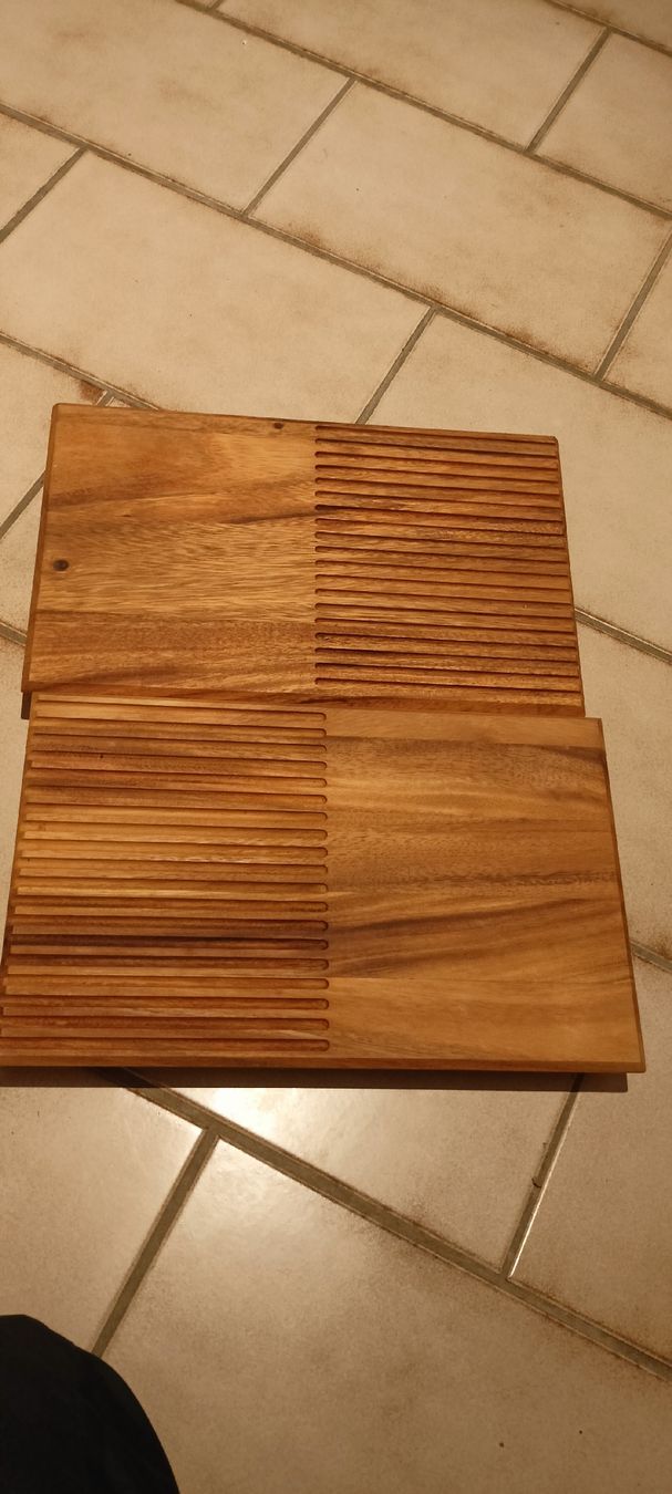 Pareti & Soffitti: Paire des Planches d'acacia pour présentation de table – Usato da GENEVE venduto da goldforall 5