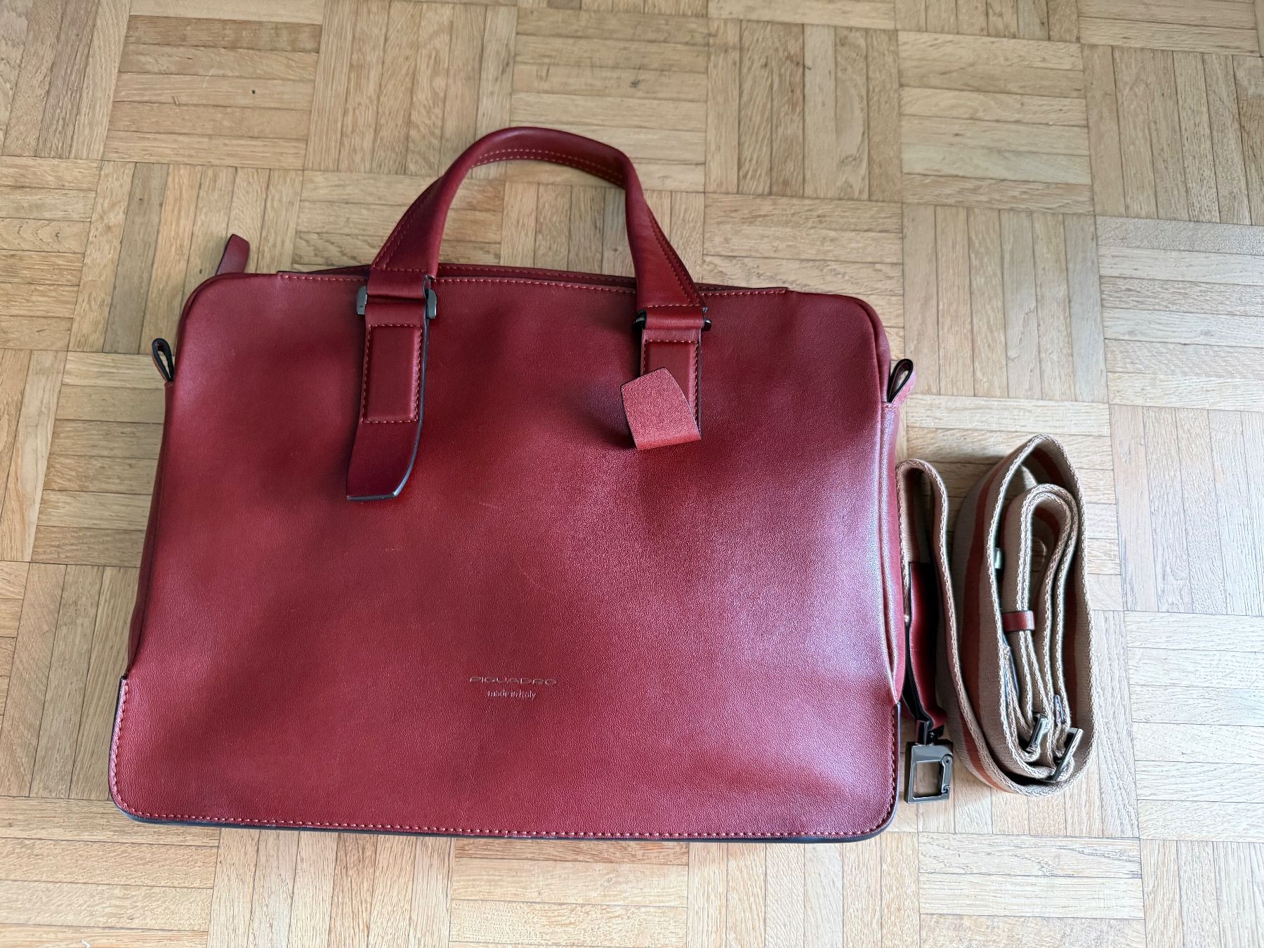 Piquadro Valigie & Borse: Piquadro Laptoptasche Leder mit Tragegurt – Usato da Zürich venduto da fra_yq25