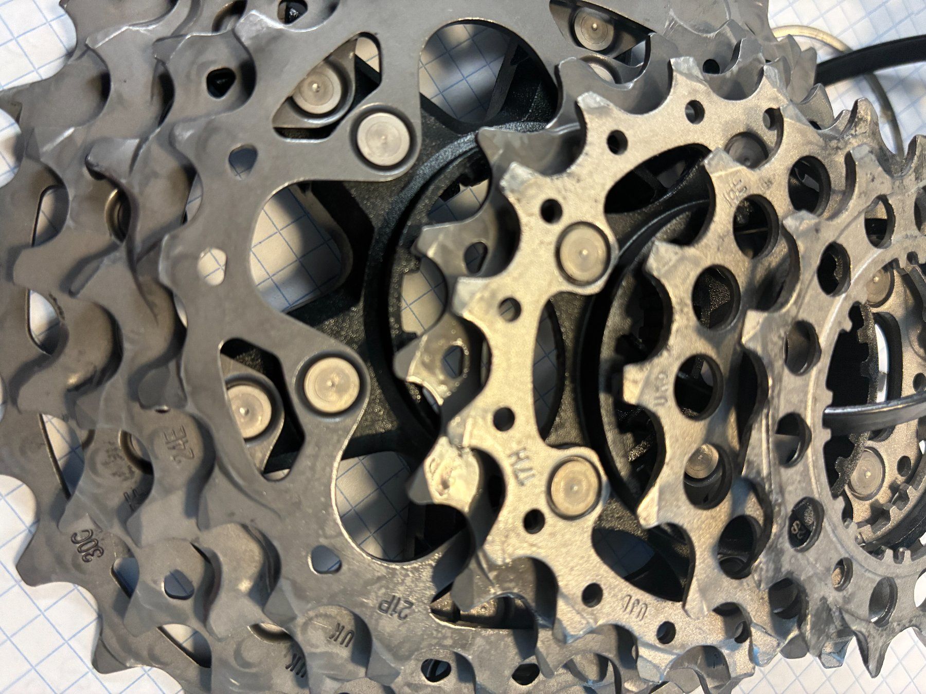 Shimano Ersatzteile: Shimano Dura Ace Kassette CS-R9200-12, 11-30 Zähne,Topp! – Gebraucht aus Blauen von Jamajobos 1
