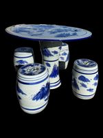 Table chinoise en céramique + 4 tabourets, décor bleu/blanc