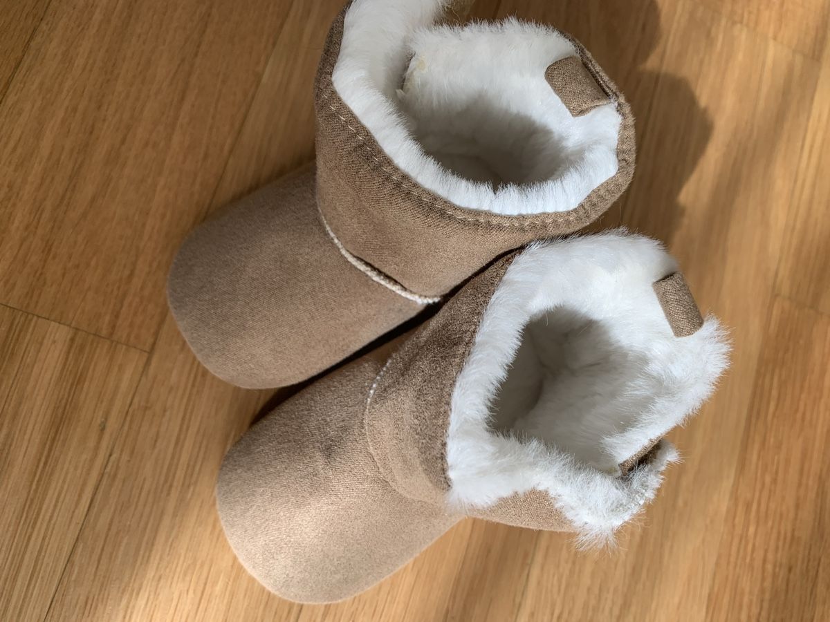 Scarpe per ragazzi: Warme Baby Winterschuhe, neu! – Nuovo (secondo la descrizione) da Unterägeri venduto da Globi8634