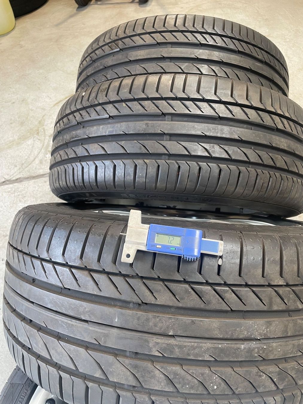 Continental Pneumatici & Ruote complete: MERCEDES CLK 230 Kompressor Komplettrad – Usato da Lyss venduto da spa_fc2c 4