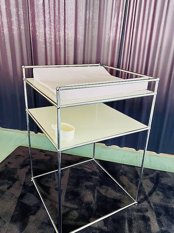 Fasciatoi & Accessori: USM Haller Wickeltisch – Usato da Kreuzlingen venduto da polychromos 2