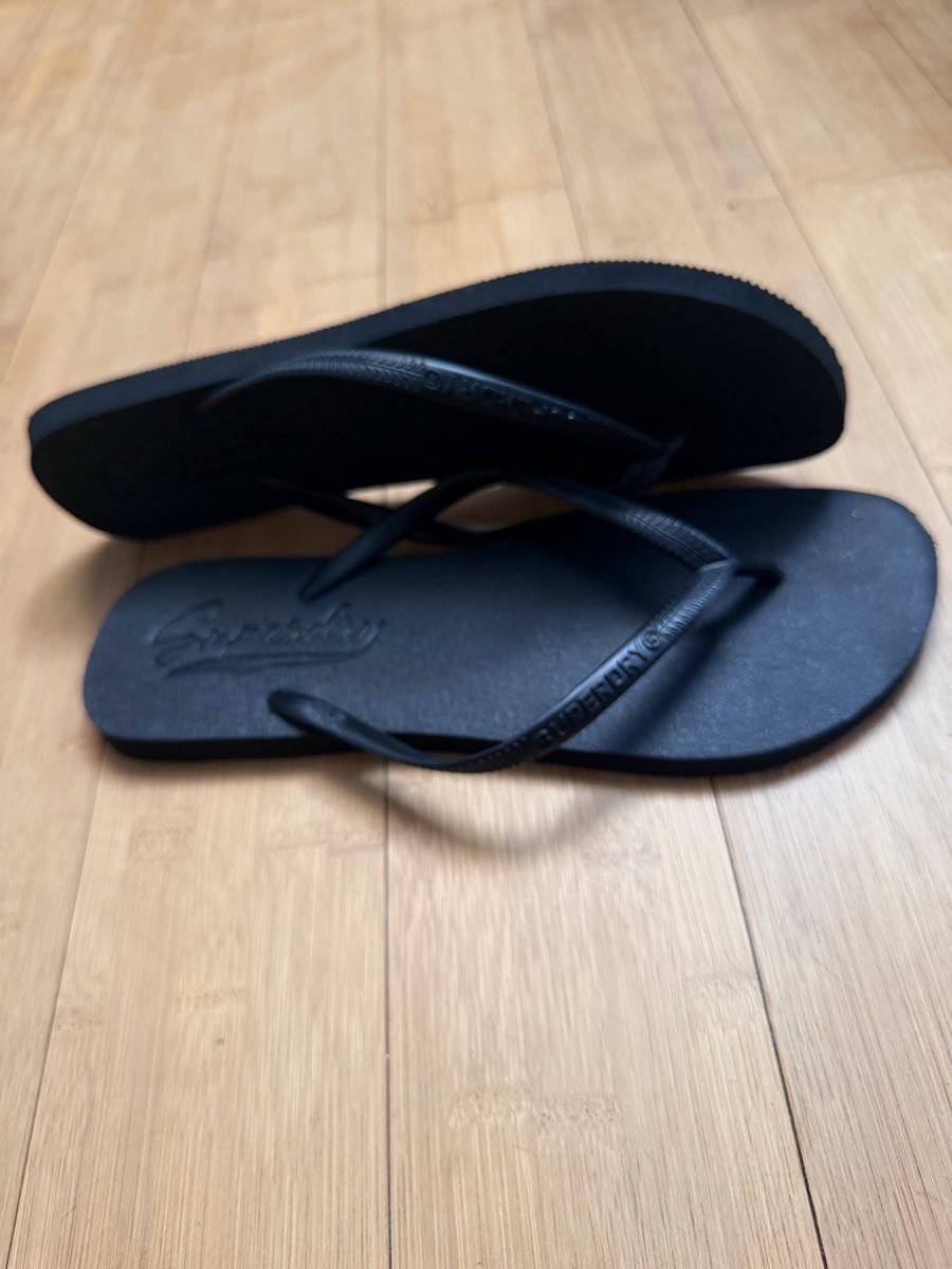 Chaussures hommes: Superdry Flip Flops Black – Neuf (Voir description) à Thun par Gracem0 2