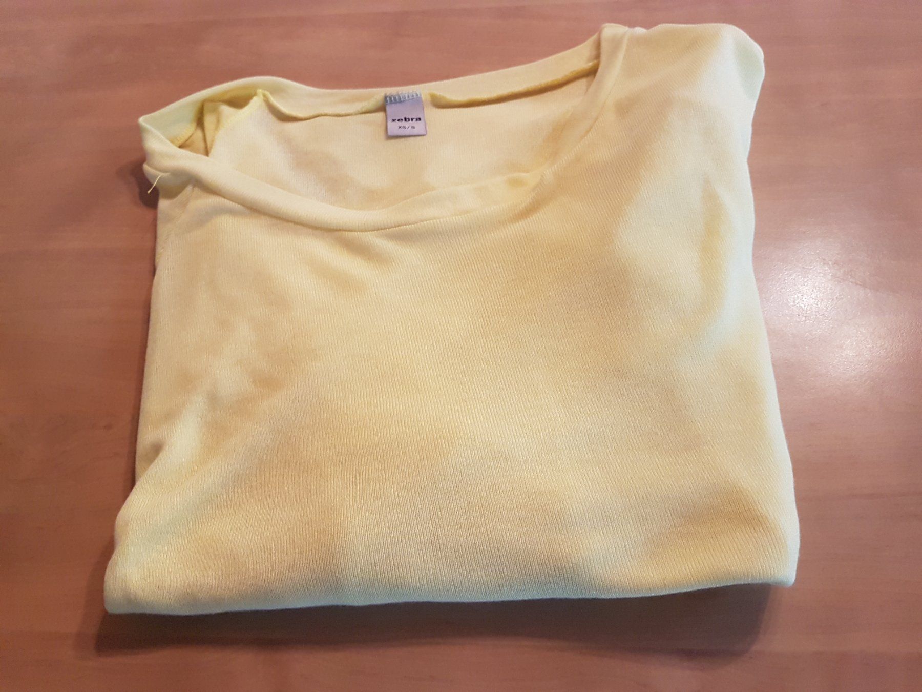 Zebra Maglioni & Felpe: Pull oversize jaune vif S-M marque Zebra – Usato da Villiers venduto da san_jn5w 8