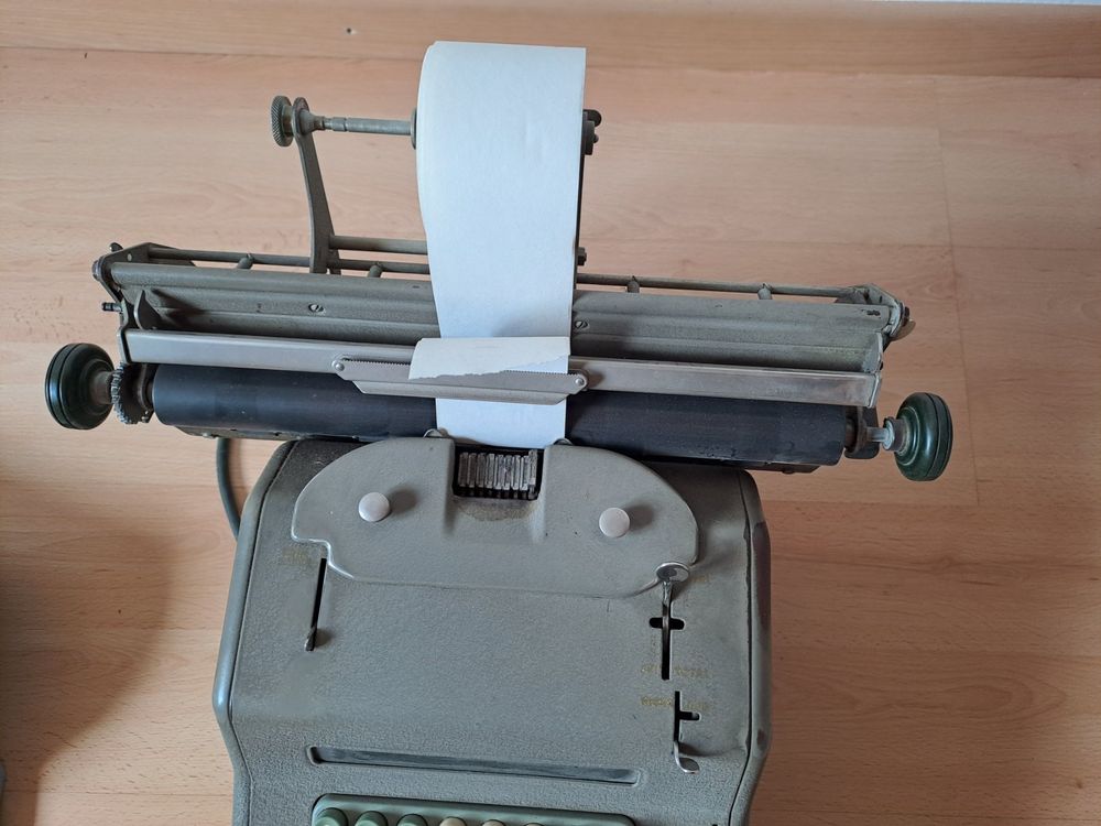 Tutte le macchine: National Buchungsmaschine, Vintage Rechenmaschine Rarität! – Usato da Andwil TG venduto da Natur5 9