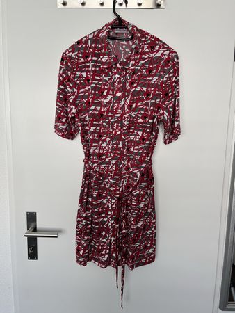 Lange Bluse mit geometrischem Muster rot-grau Grösse 42