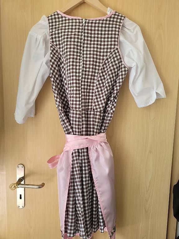 Robes: Dirndl – D'occasion à Therwil par t_a_n8wj 3