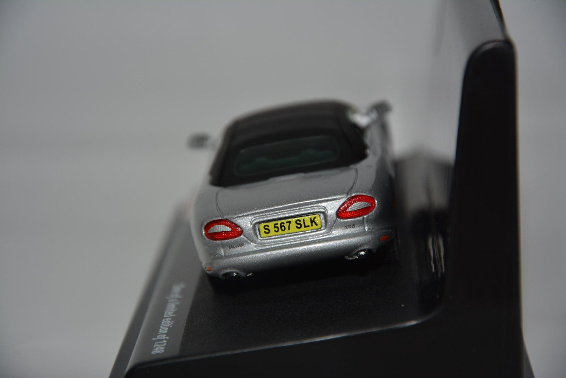 Jaguar Modellautos: Jaguar XK8 Cabrio , Vitesse , 1:43 – Neu und originalverpackt aus Goldach von Feivel9 4
