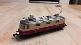 Fleischmann N : CFF Locomotive Re 4/4 II  Nr 11158  TEE