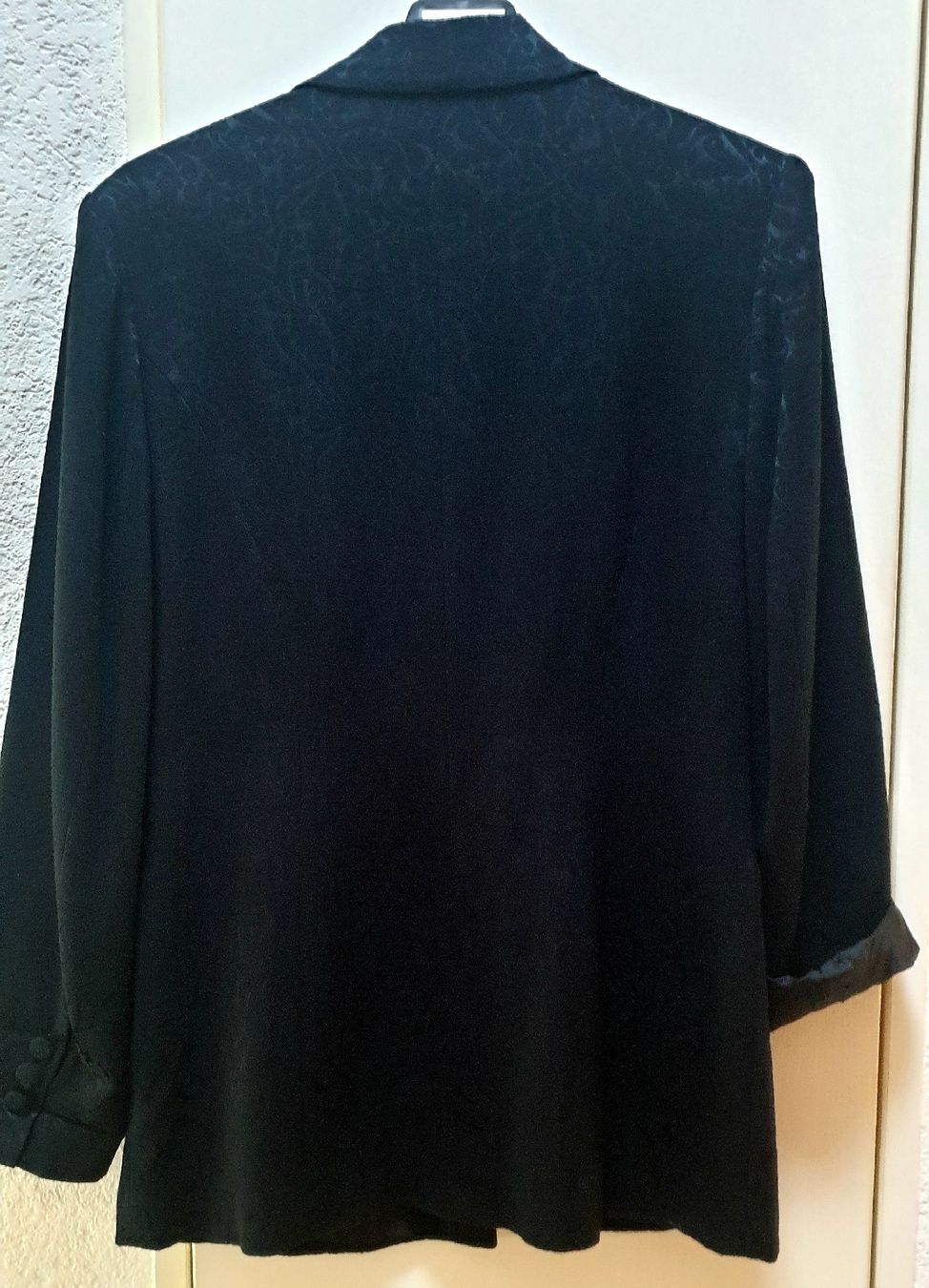 C&A Giacche: Schicker  Blazer, Schwarz, Grösse 40 – Usato da Thun venduto da Vecgou 1
