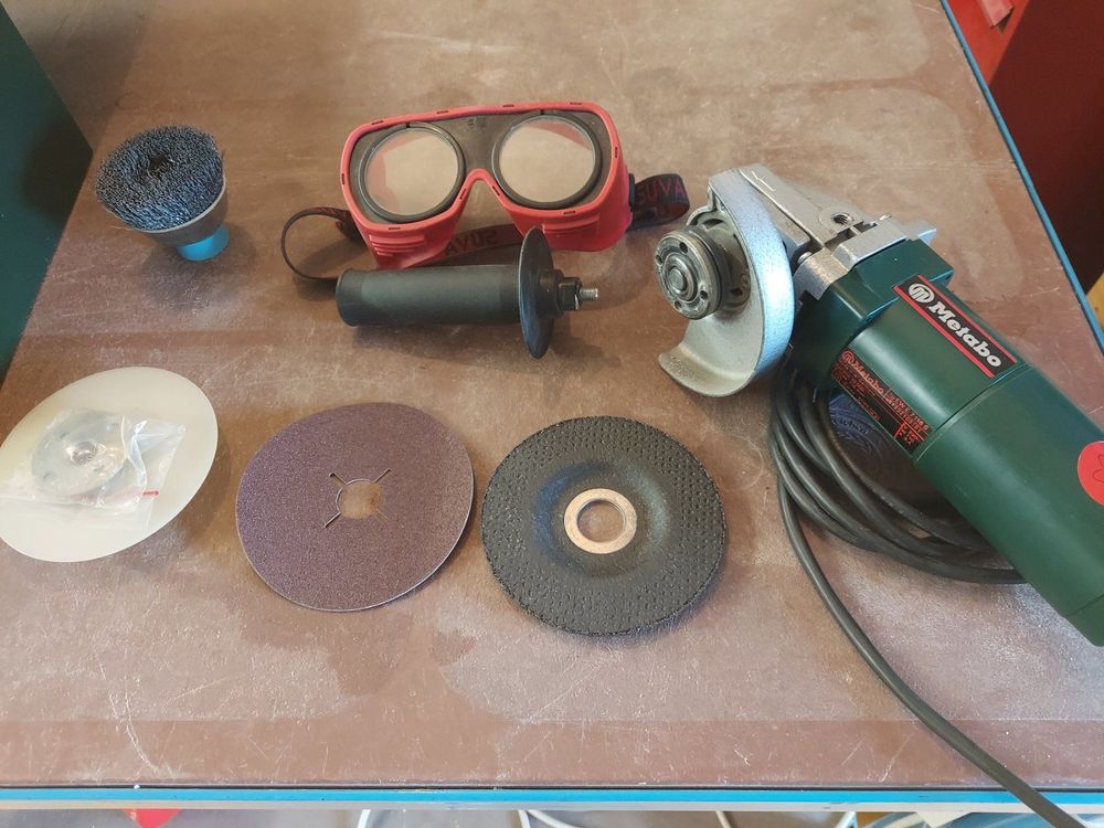 Metabo Winkelschleifer 1100 W, 125 Mm – Mit Sicherheitskupplung & Quick-Scheibenwechsel