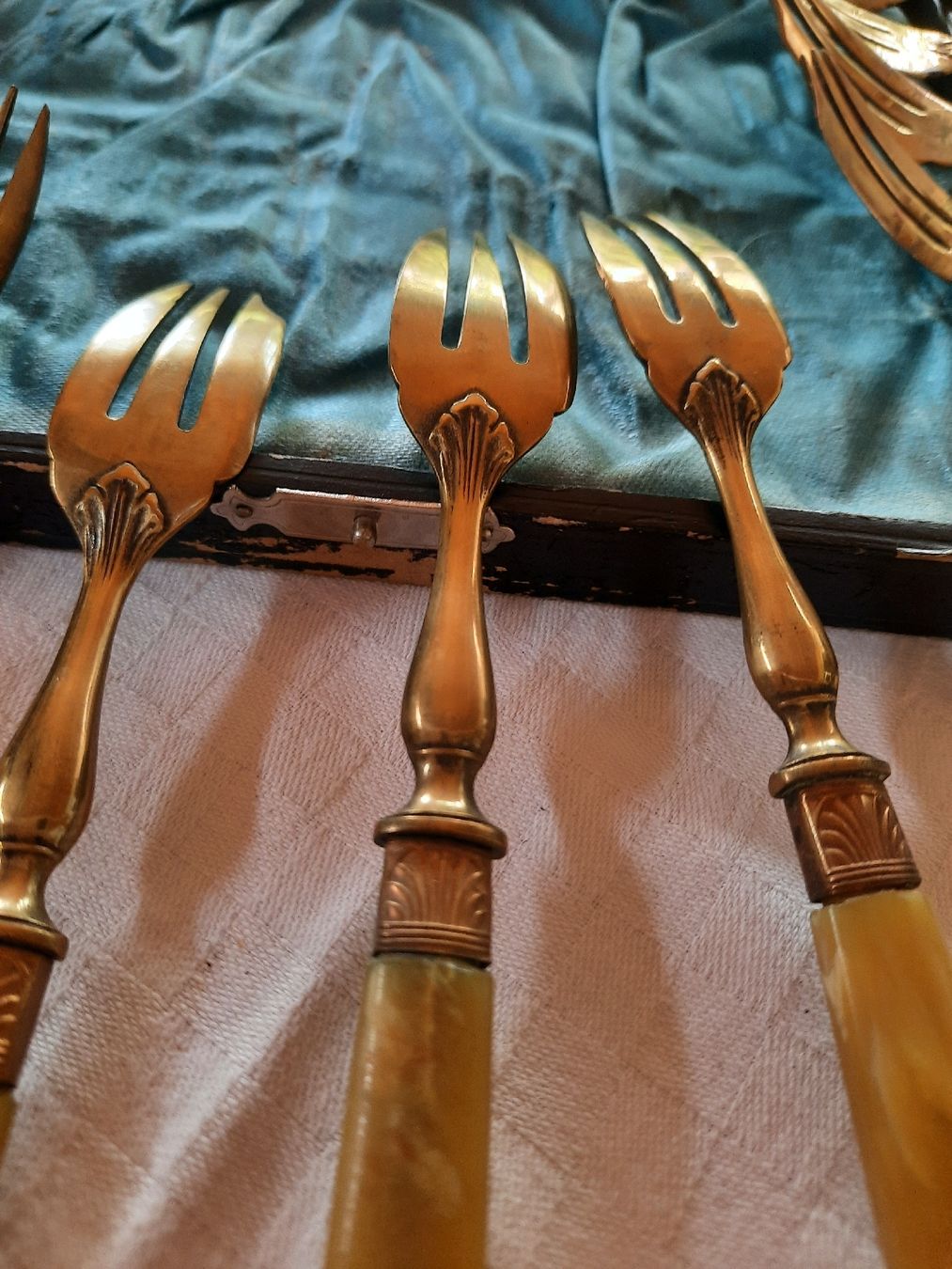 Forchette: 12 exklusive Dessert-Gäbeli , vergoldet – Usato da Busswil BE venduto da balu37 4
