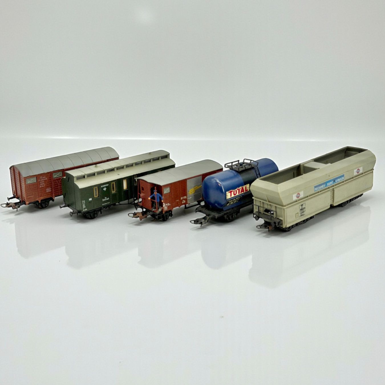 Lima Modellini di ferrovie: Lot de 5 wagons de marchandise LIMA H0 – Usato da Morges venduto da deco.vintage