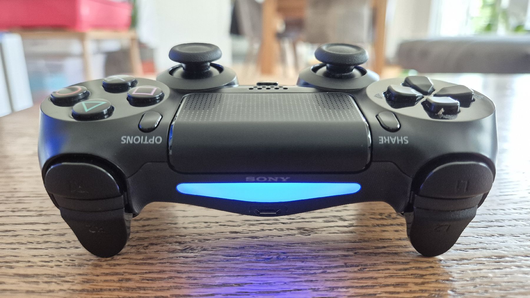 Sony Controller: Original Sony DualShock 4 Controller Schwarz – Usato da Au SG venduto da AlenCompany 1
