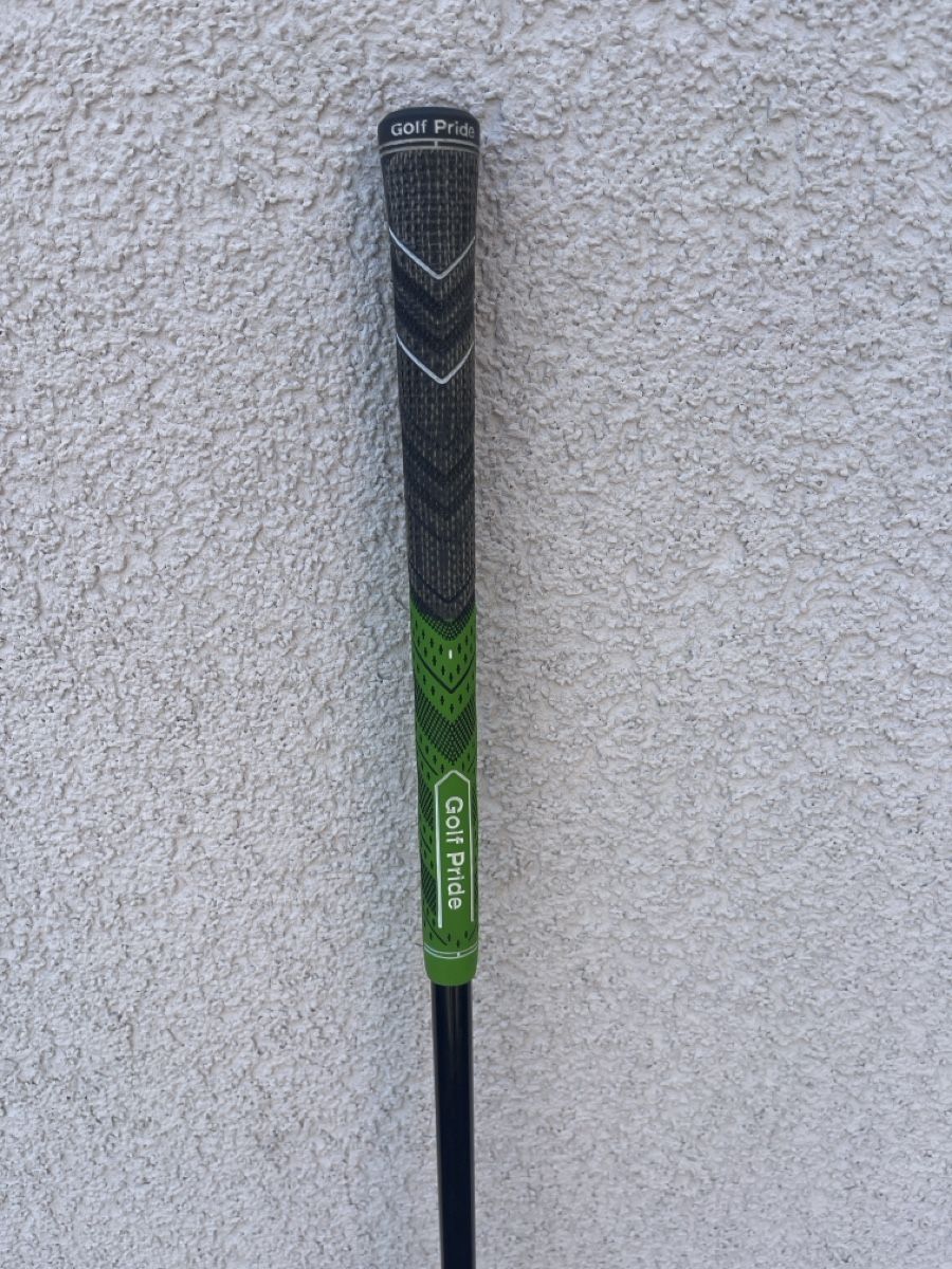 Wilson Schläger & Sets: Driver Wilson 10.5 monté avec un grip golf pride – Gebraucht aus Vétroz von jer_xgh6
