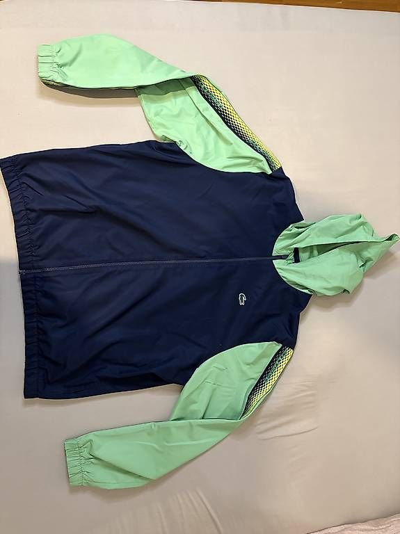 Lacoste Vestes: Lacoste Trainerjacke – D'occasion à Winterthur par and_k2rc