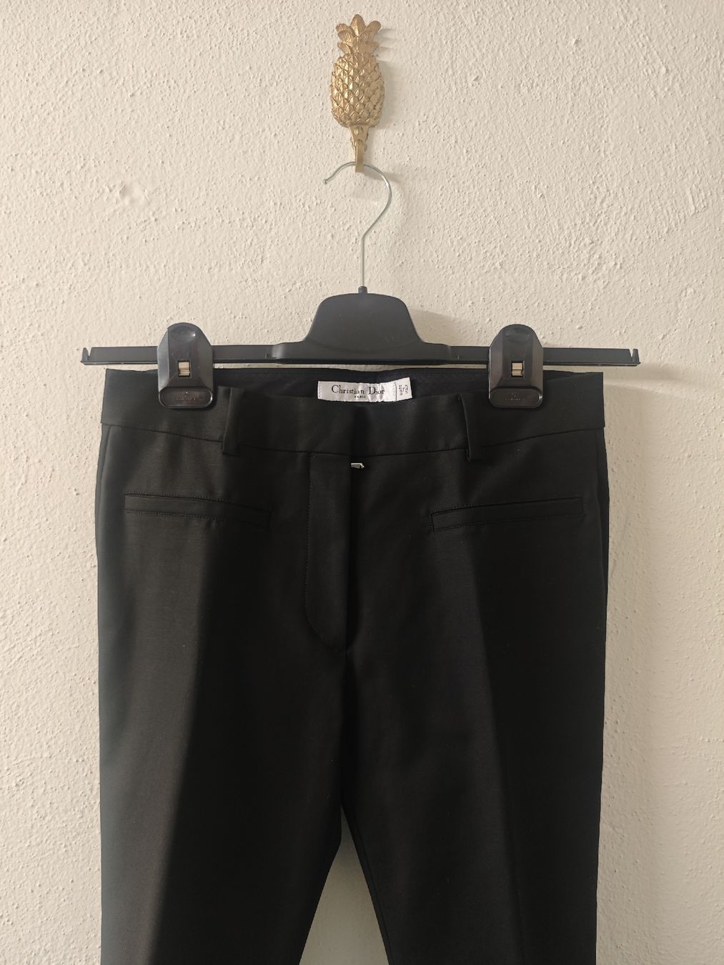 Dior Pantaloni: CHRISTIAN DIOR Hosen schwarz – Usato da Erlenbach ZH venduto da nlh