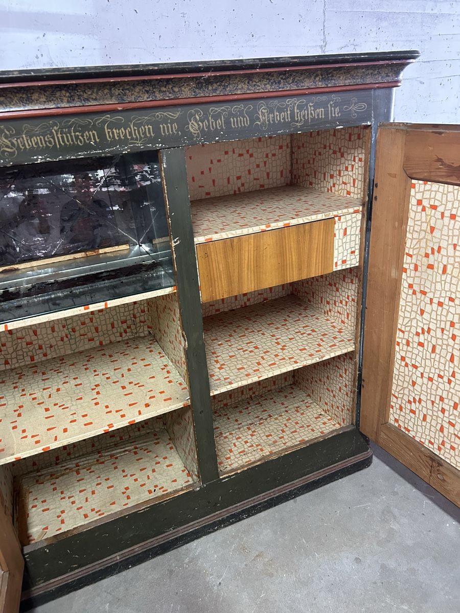 Armadi: Antiker Schrank, 147x60cm., Höhe 143cm. – Usato da Bern venduto da wal_qv9w 2
