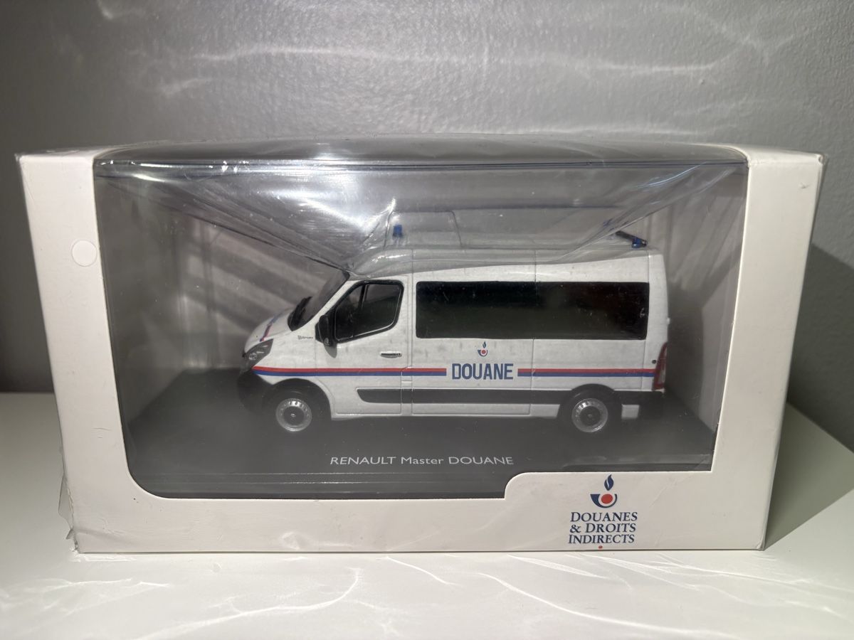 Renault Modellini d'auto: Renault Master Douane Zoll ELIGOR (1/43) – Nuovo e nell'imballaggio originale da Genève venduto da auto_miniatures 1