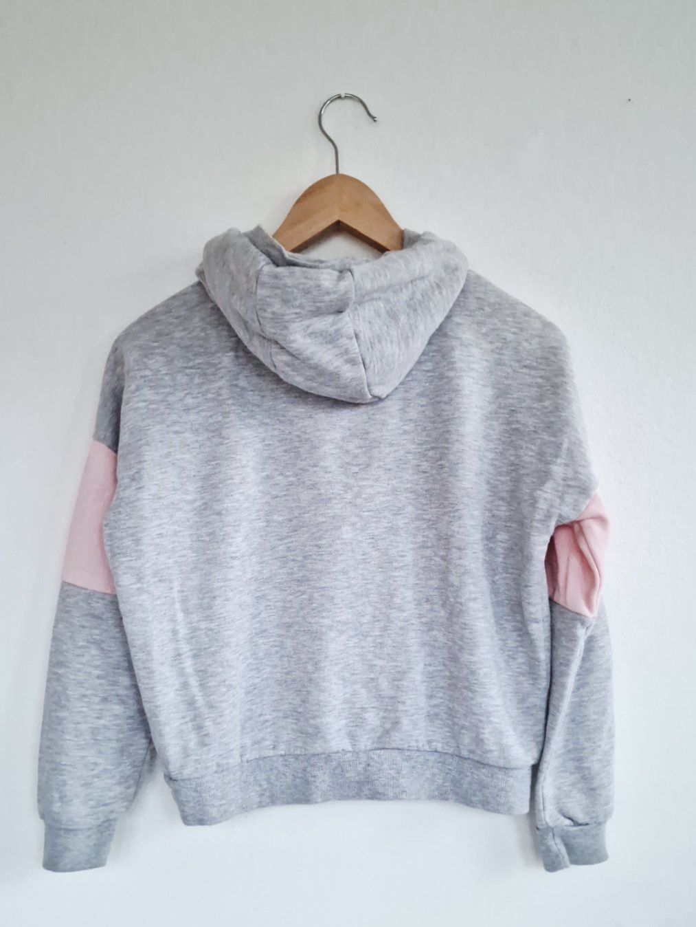 Primark Pullover & Sweatshirts: Mädchen Pullover Primark Gr. 152 Hellgrau – Gebraucht aus Hallau von CHACLA 2