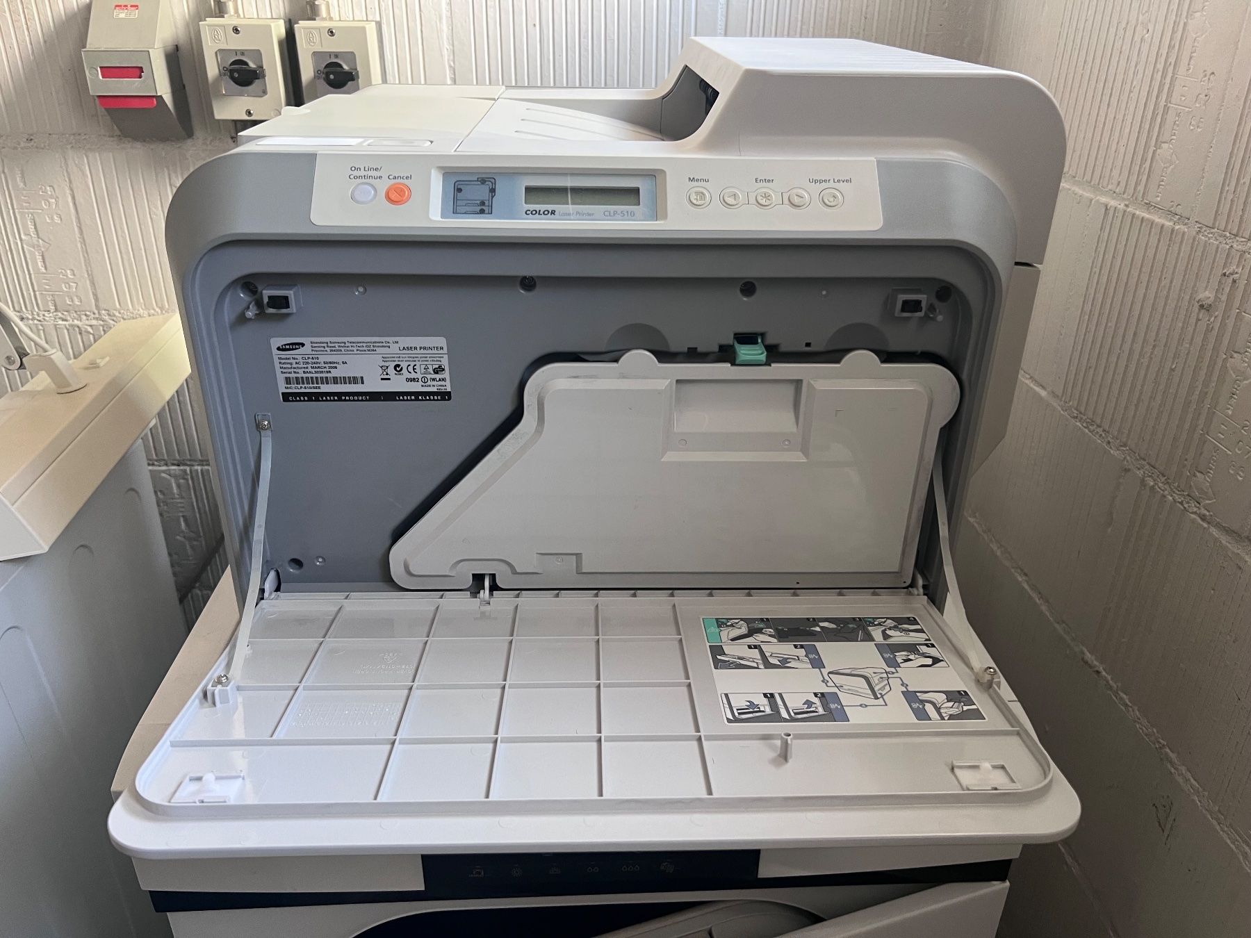 Samsung Stampanti: Samsung CLP-510 Farblaserdrucker – Usato da Root venduto da Tech-Nick 2