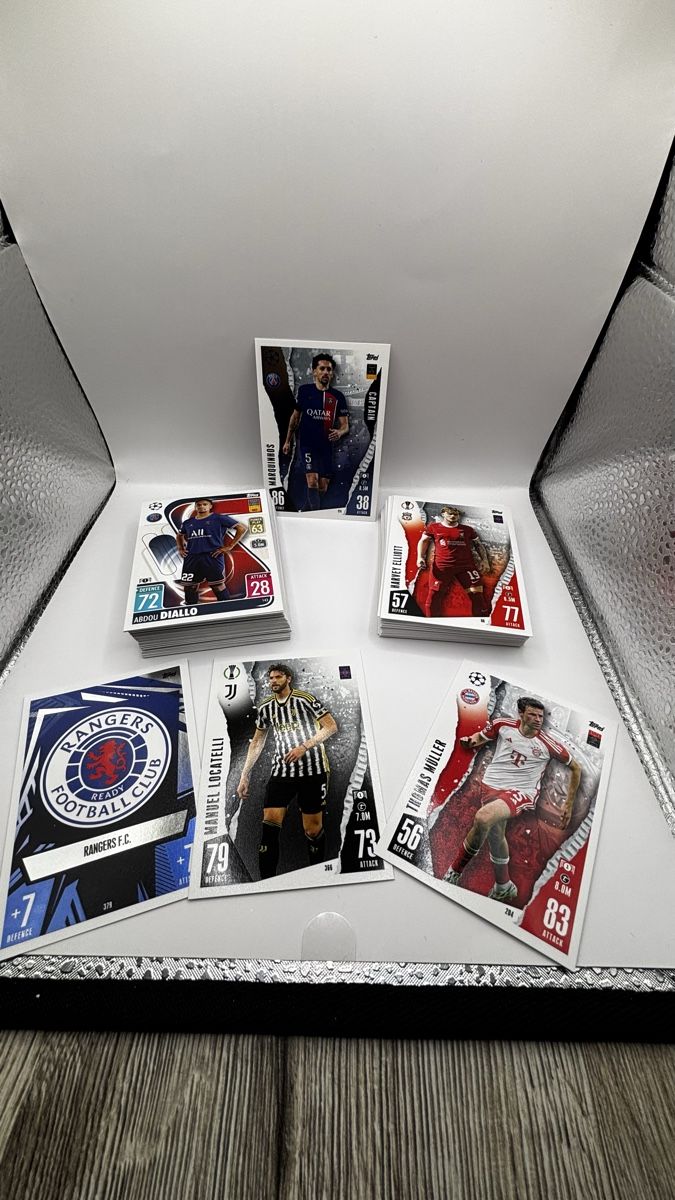 Topps Carte collezionabili: Mtch Attax 23/24 Bulk Karten 70stk plus – Usato da Rümlang venduto da Fiofox93