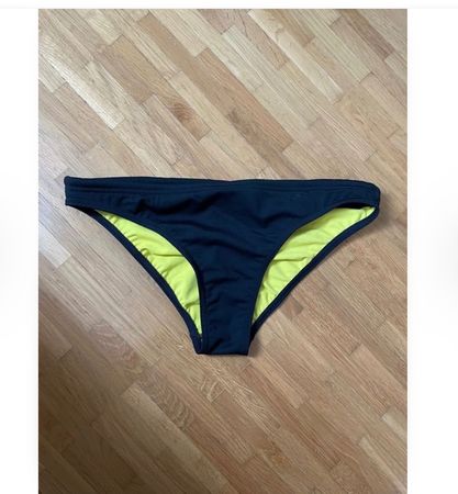 Bas de maillot Arena noir taille M neuf