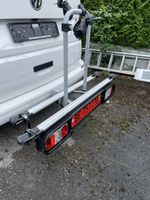 Porte-vélos d'attelage robuste pour l'été - bon état