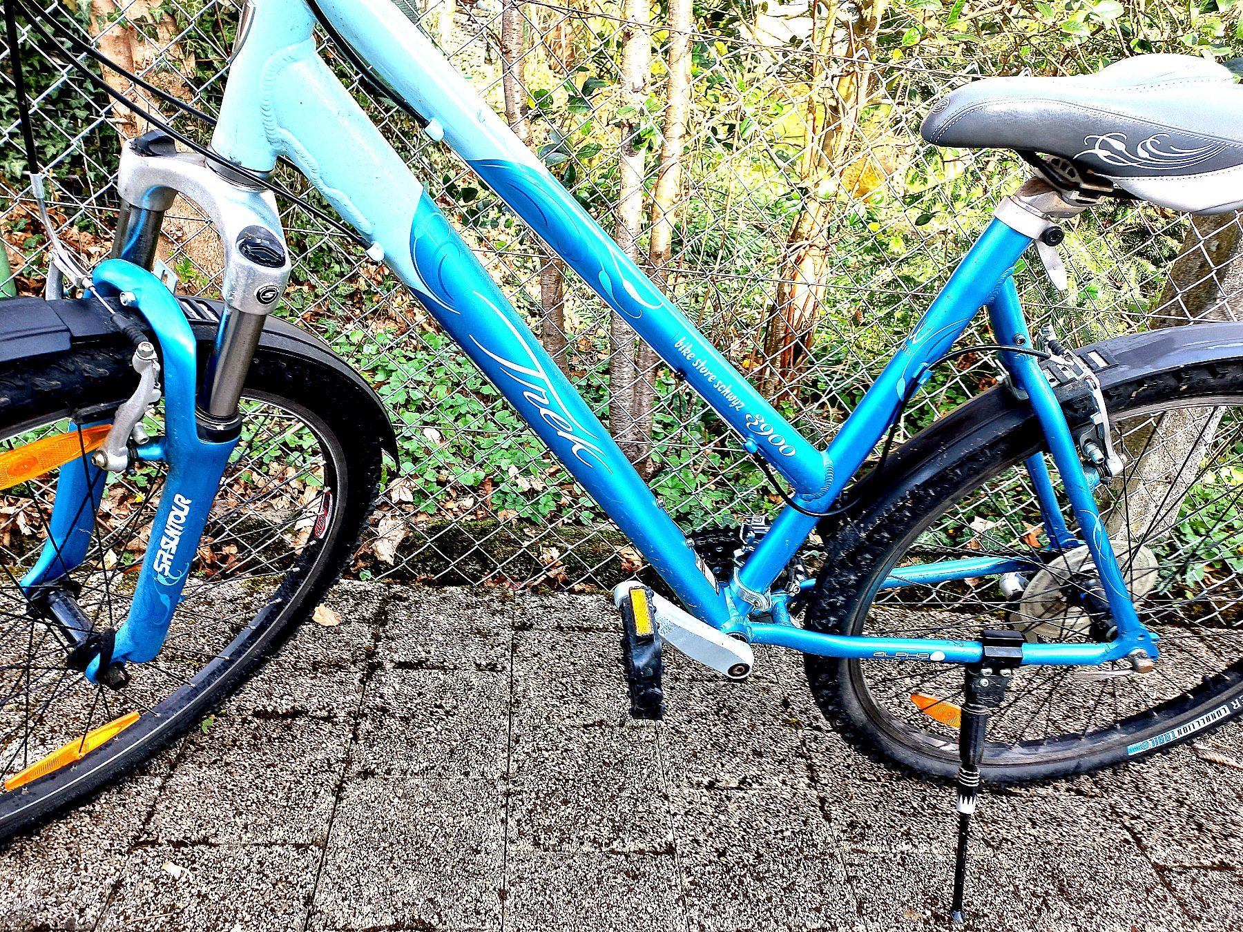 Velos: Damen / Mädchen Mounten Bike – Gebraucht aus Baar von 2cvbaar 3
