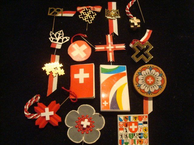 Placchette & Badge: Abzeichen 1. August 1966 bis 1980 – Usato da Riehen venduto da Baerewaegli